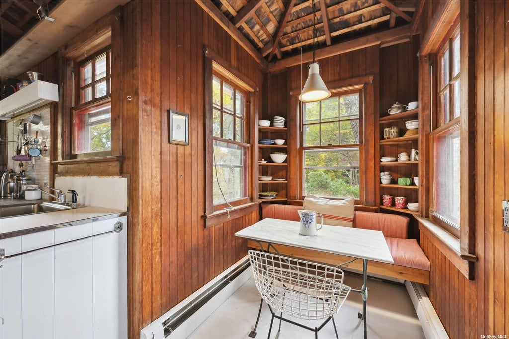 18 of 25 - 400 Diamond Lane, Peconic, NY