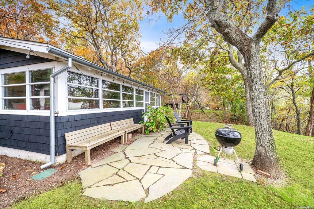4 of 25 - 400 Diamond Lane, Peconic, NY