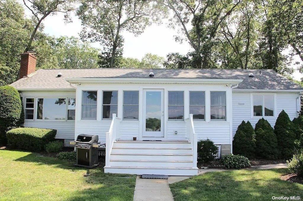 1 of 19 - 1100 Pine Avenue, Southold, NY