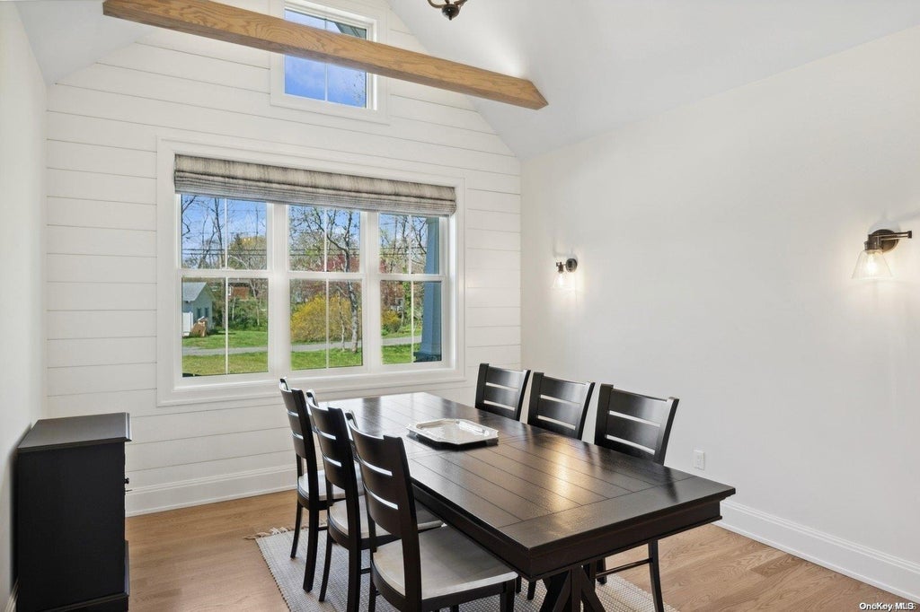 10 of 33 - 910 Glenn Road, Southold, NY