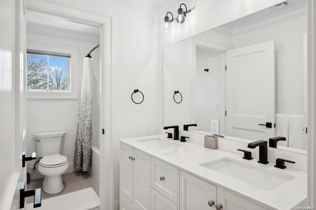 21 of 33 - 910 Glenn Road, Southold, NY