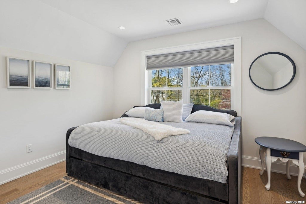 22 of 33 - 910 Glenn Road, Southold, NY