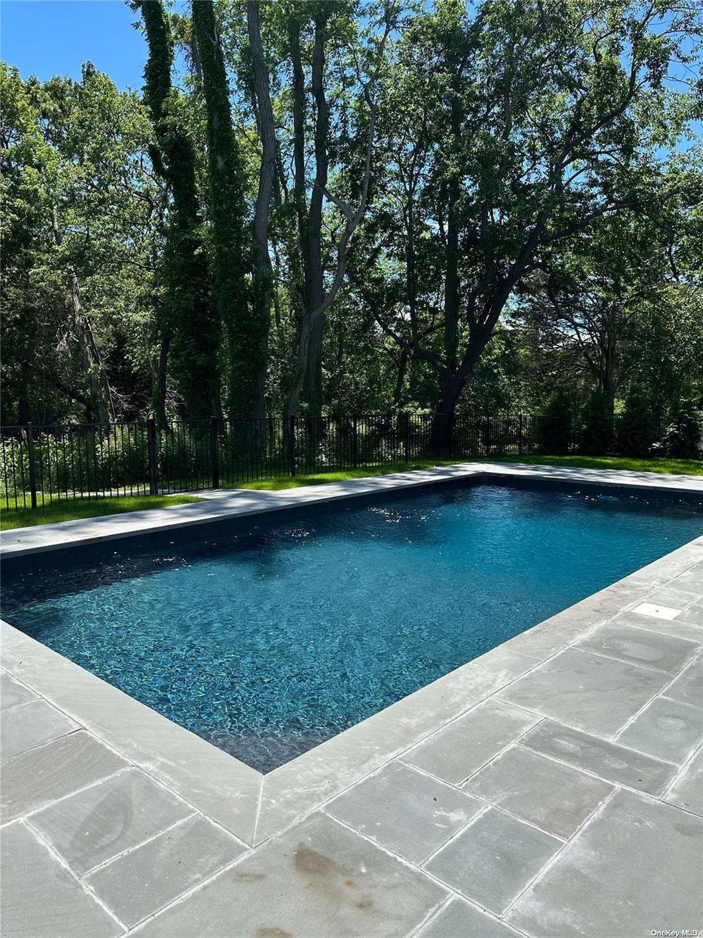 26 of 33 - 910 Glenn Road, Southold, NY