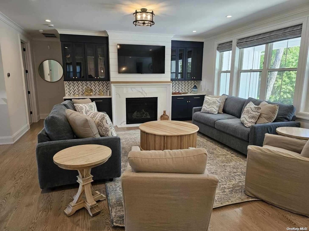 4 of 33 - 910 Glenn Road, Southold, NY