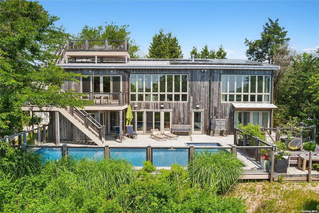 1 of 32 - 32 Tuthill Lane, Remsenburg, NY