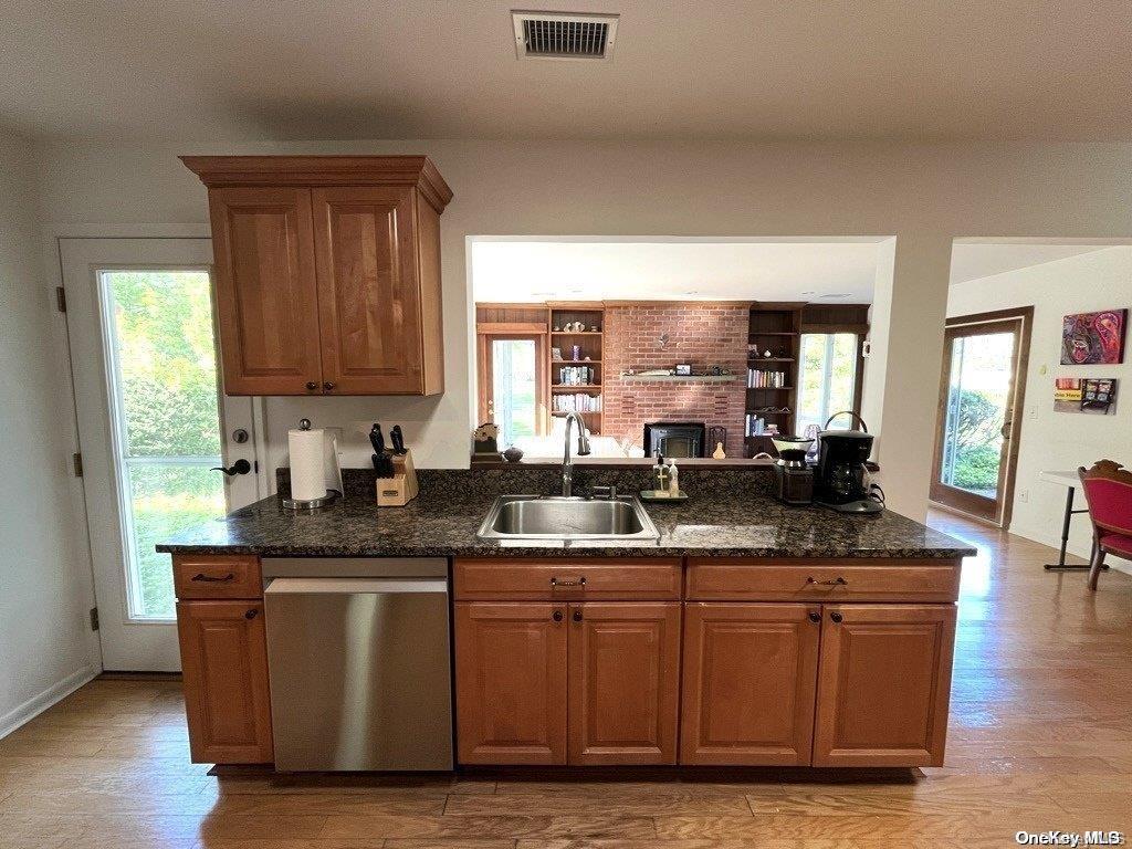 10 of 27 - 400 Hill Road, Southold, NY