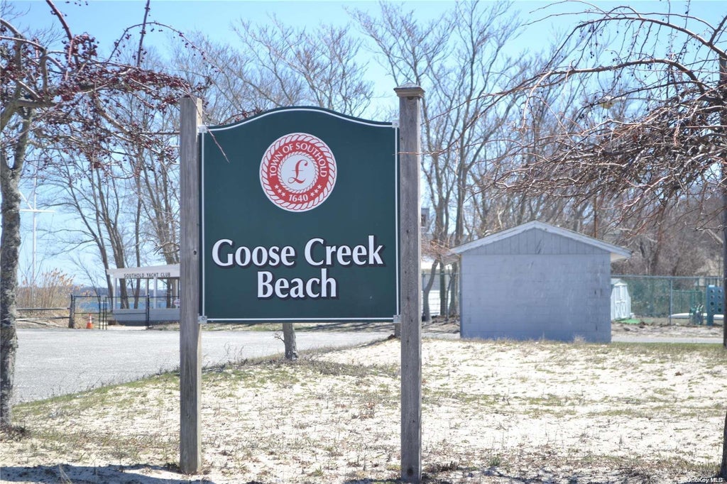 24 of 27 - 400 Hill Road, Southold, NY
