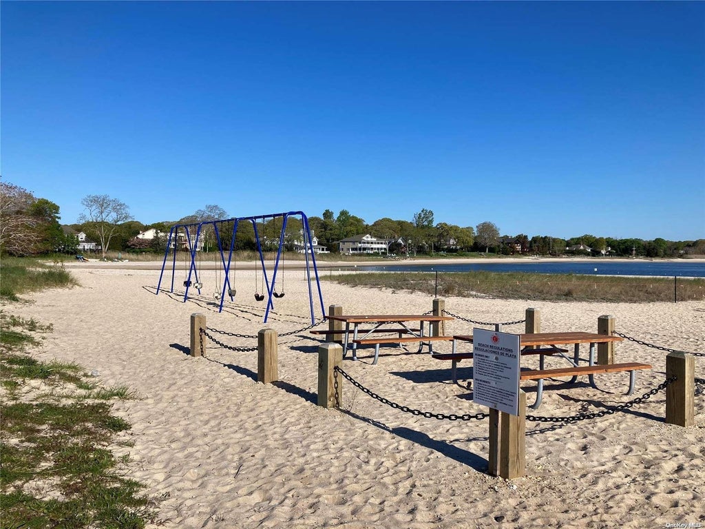 25 of 27 - 400 Hill Road, Southold, NY