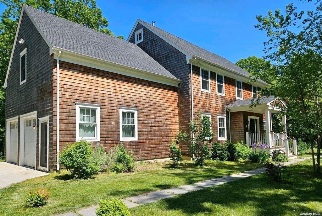 1 of 30 - 6430 Hortons Lane, Southold, NY