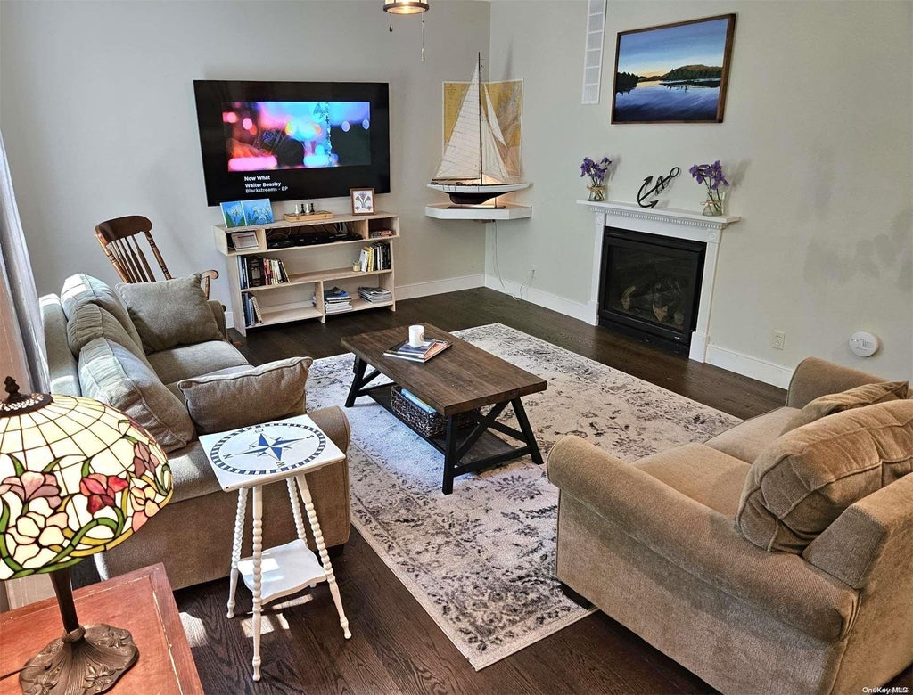 4 of 30 - 6430 Hortons Lane, Southold, NY