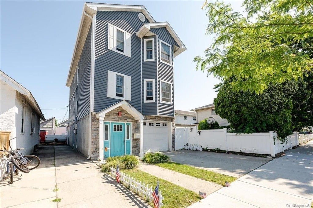 28 of 29 - 237 Fulton St., Long Beach, NY