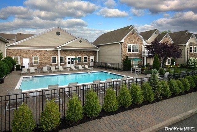 1 of 10 - 2200 Dolphin Lane # 1807, Holbrook, NY
