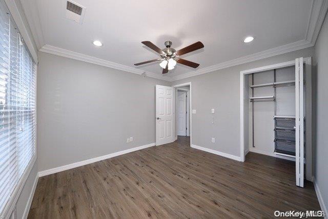 5 of 10 - 2200 Dolphin Lane # 1807, Holbrook, NY
