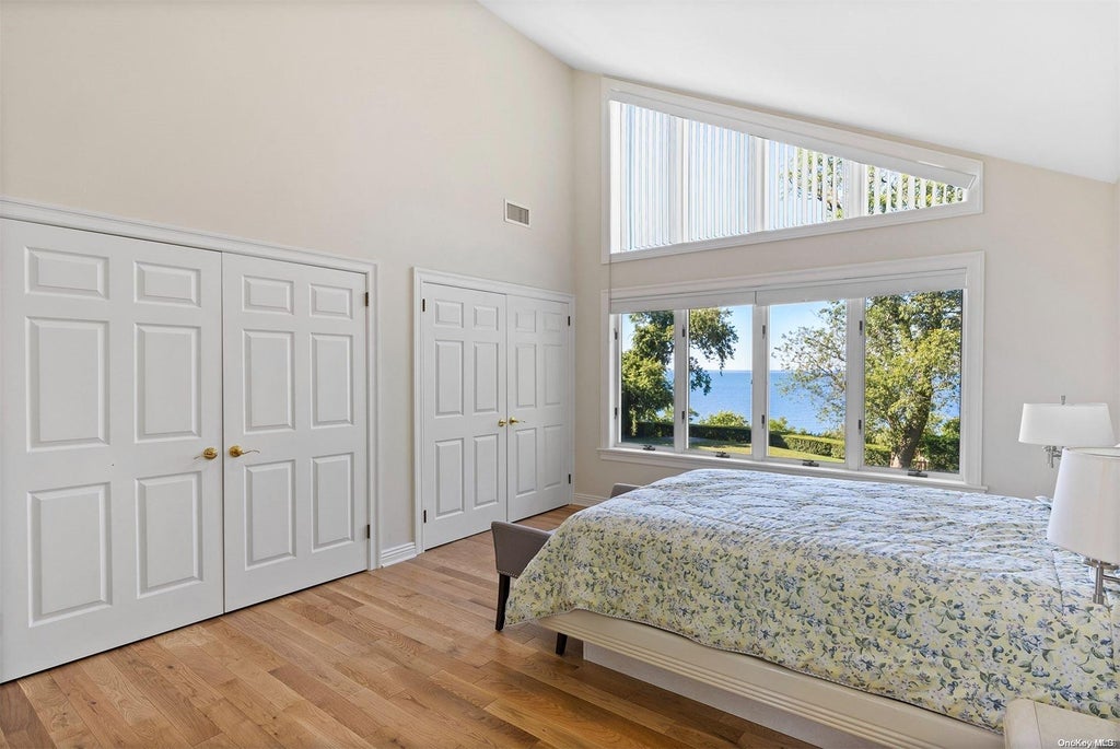 10 of 14 - 16125 Soundview Avenue, Southold, NY