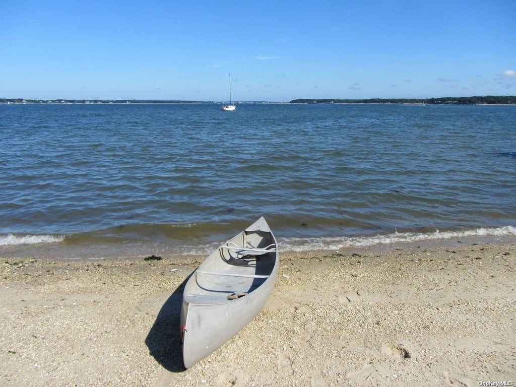 12 of 17 - 5650 North Bayview Road, Southold, NY