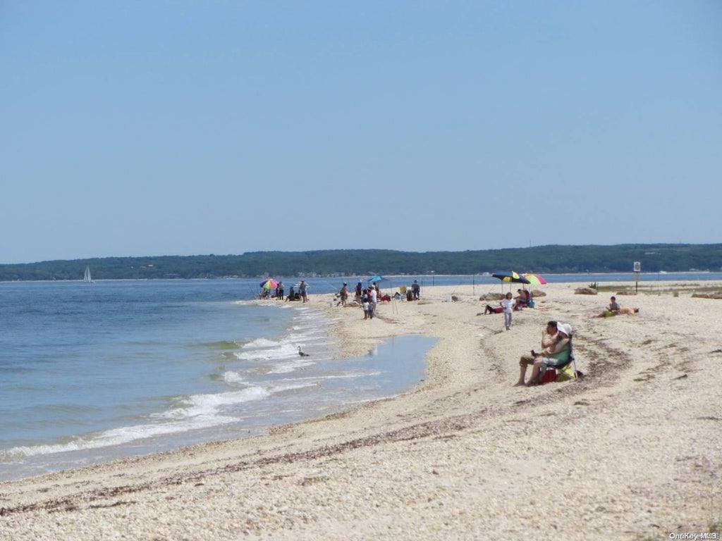 1 of 17 - 5650 North Bayview Road, Southold, NY
