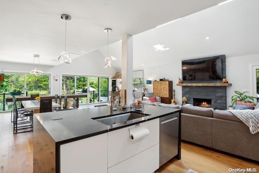 11 of 36 - 425 Cedar Point Drive, Southold, NY