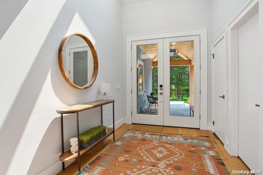 4 of 36 - 425 Cedar Point Drive, Southold, NY