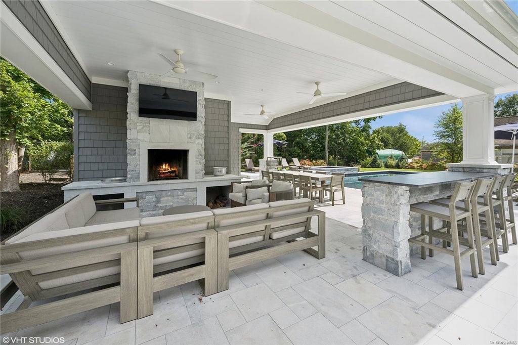 18 of 22 - 935 Corey Creek Lane, Southold, NY