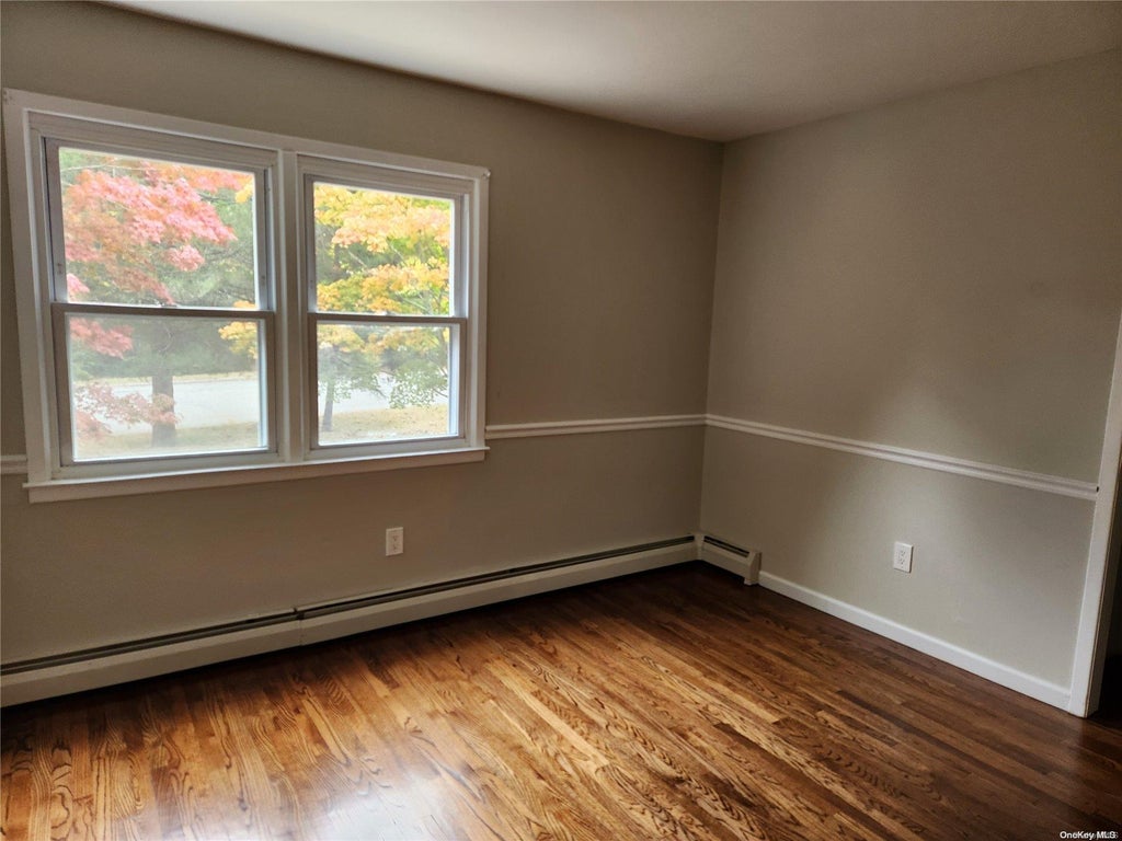 12 of 26 - 4 Norman Drive, Shoreham, NY