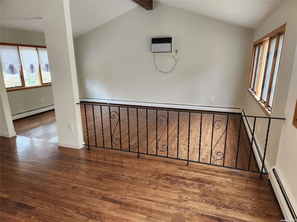 6 of 26 - 4 Norman Drive, Shoreham, NY