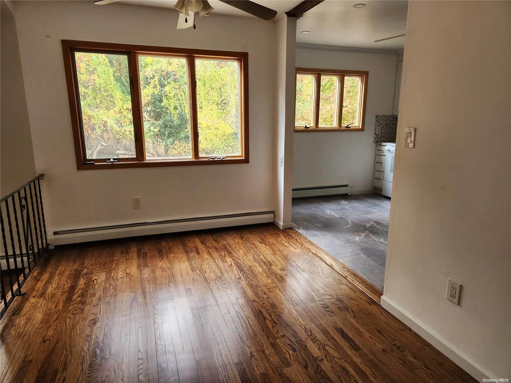 7 of 26 - 4 Norman Drive, Shoreham, NY
