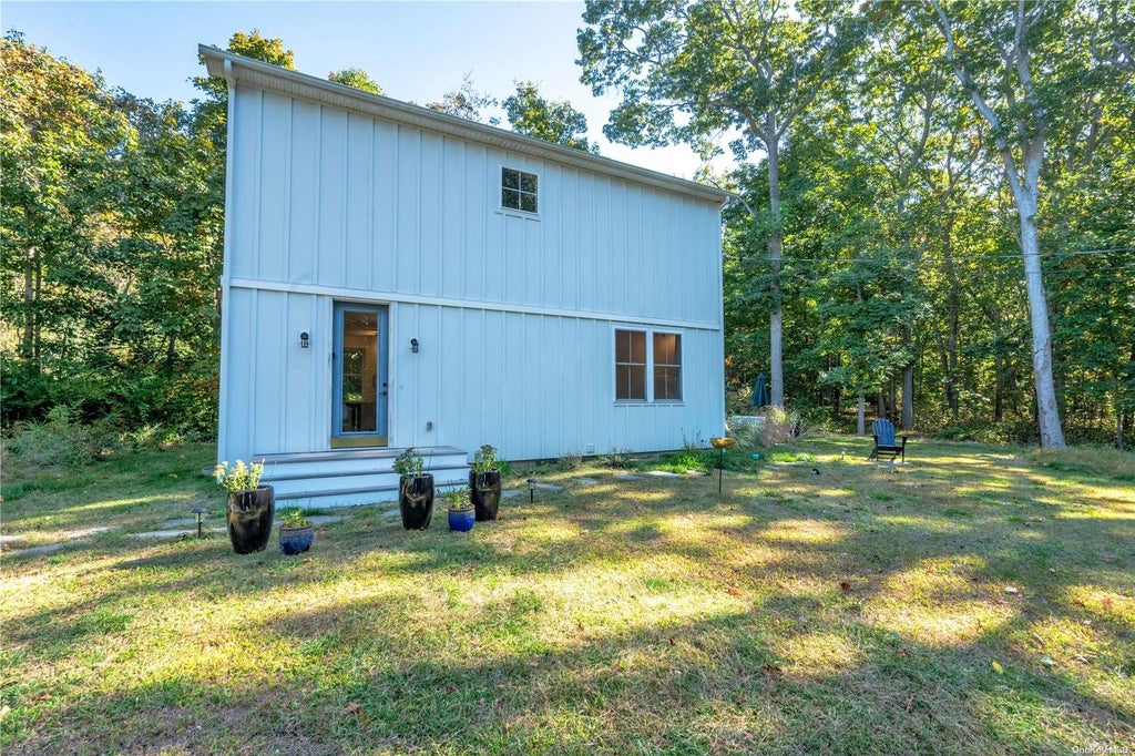 16 of 19 - 13595 Soundview Avenue, Southold, NY
