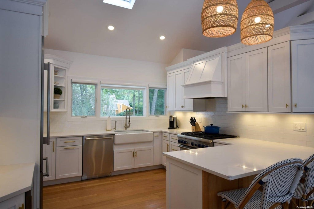 6 of 25 - 47 Bridle Path, Remsenburg, NY