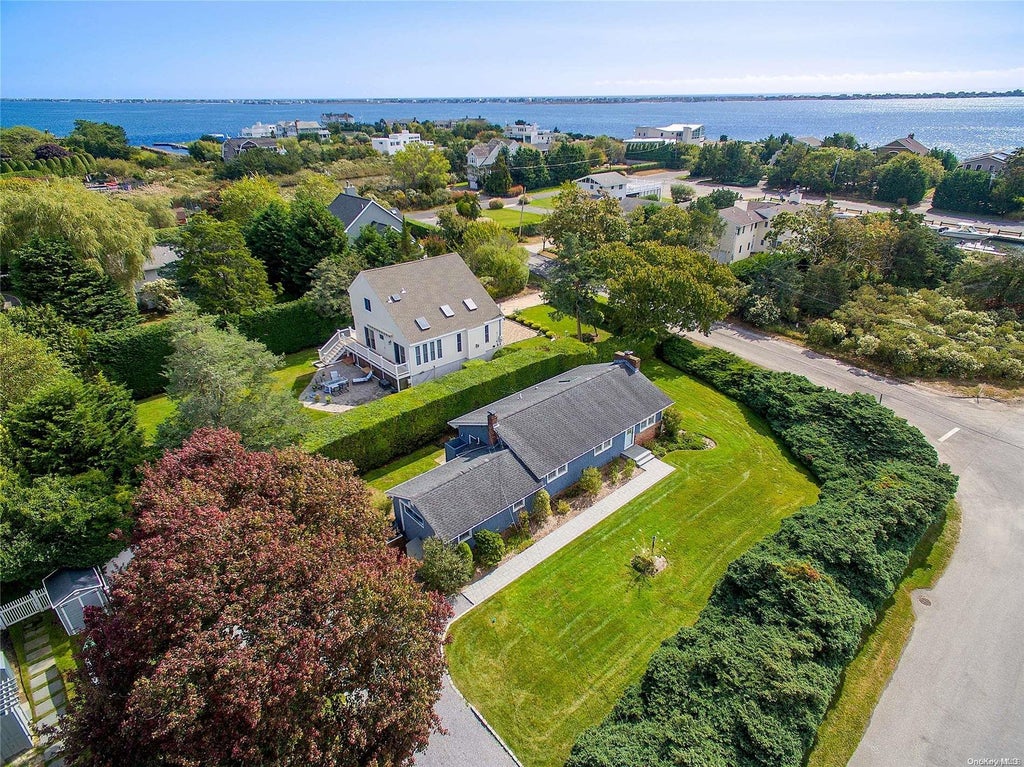 17 of 18 - 66 Halsey Road, Remsenburg, NY
