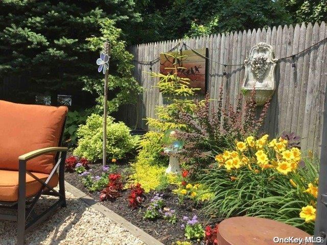 12 of 20 - 7 Port Jefferson Road, Sound Beach, NY