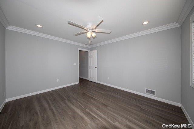 8 of 13 - 1000 Saddle Rock Road 1207, Holbrook, NY