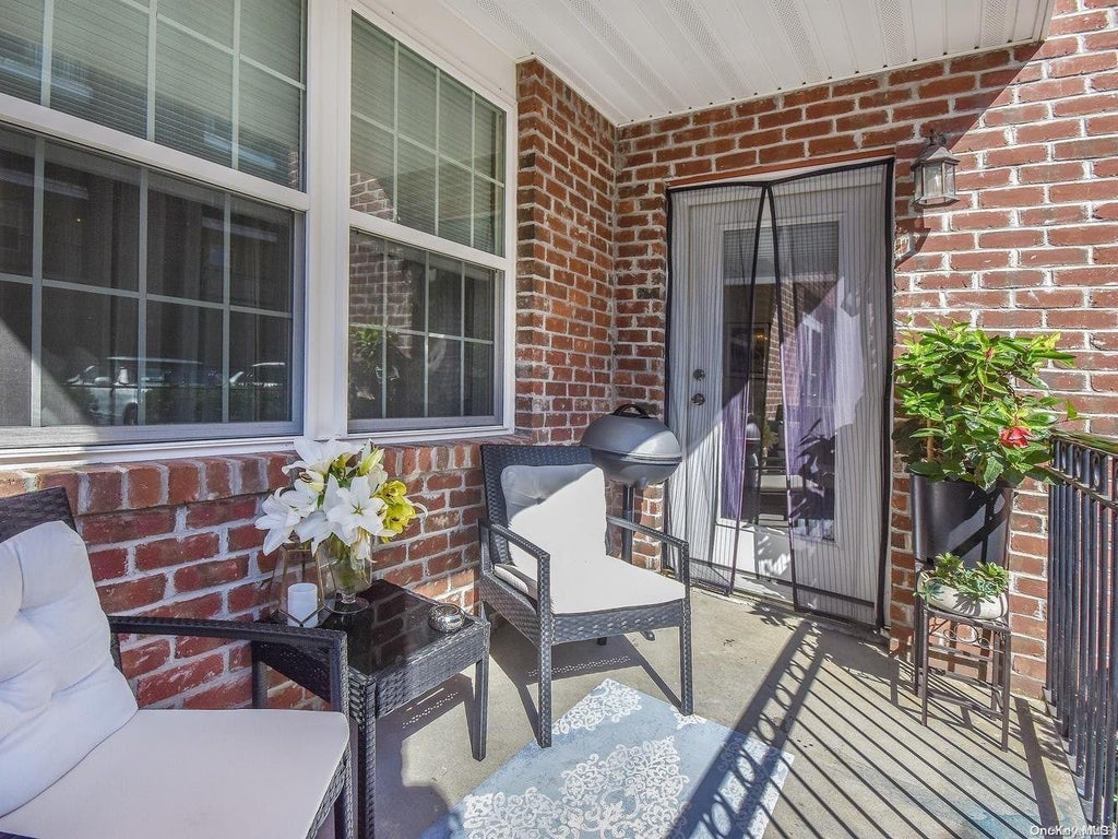 9 of 22 - 400 Carney St. # 604, Glen Cove, NY