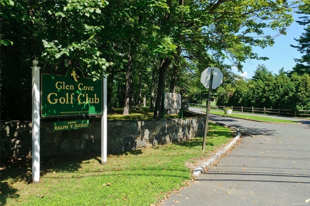 17 of 22 - 400 Carney St. # 604, Glen Cove, NY