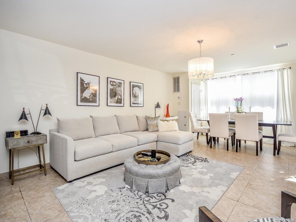 5 of 22 - 400 Carney St. # 604, Glen Cove, NY