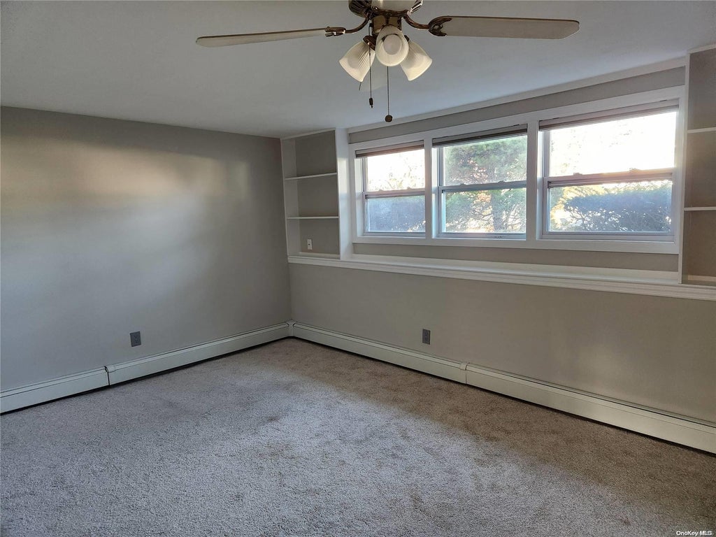 2 of 13 - 14 Estates Lane, Shoreham, NY