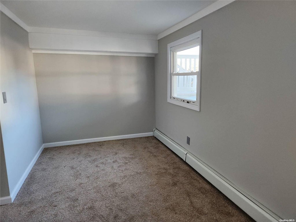 7 of 13 - 14 Estates Lane, Shoreham, NY