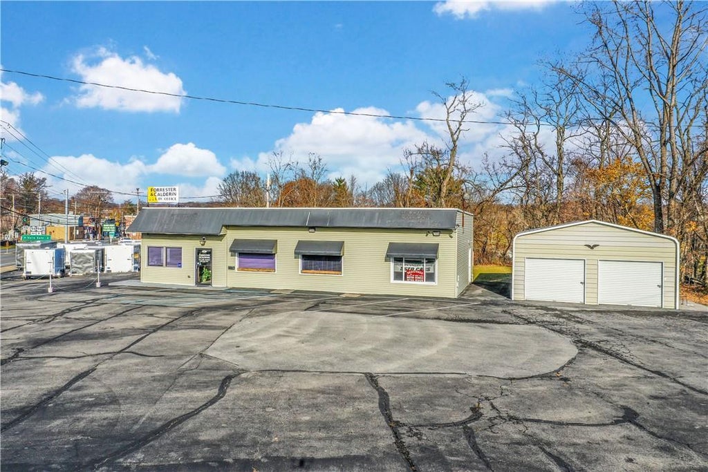 1 of 1 - 3262 Us Route 9w, New Windsor, NY