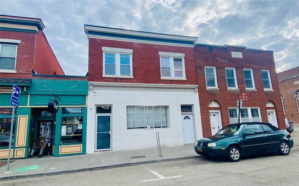 1 of 1 - 396 Main St., Beacon, NY