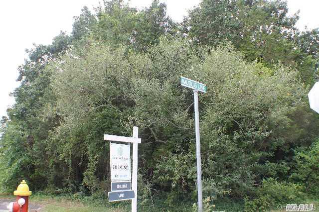 1 of 1 - 1 Nautilus Lane, Hampton Bays, NY