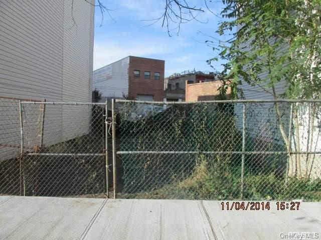 1 of 1 - 42-76 Hunter St., Long Island City, NY