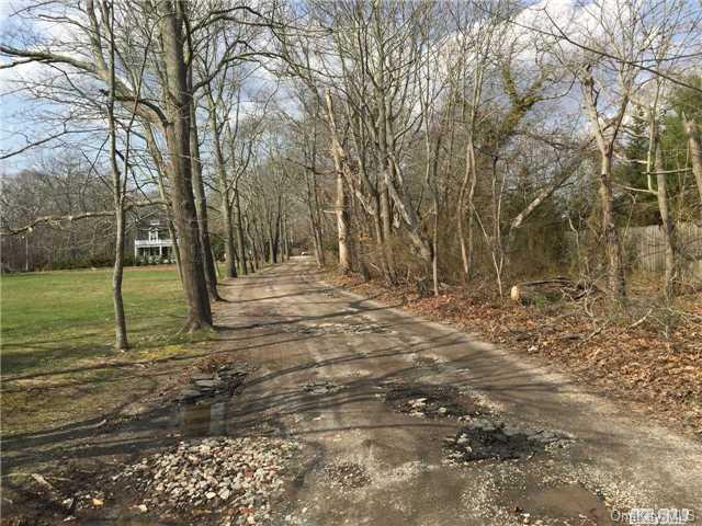 1 of 1 - 134 Montauk Highway, Westhampton, NY
