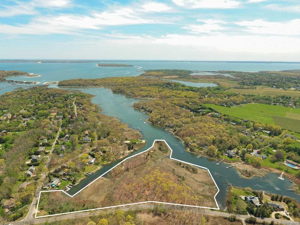 1 of 1 - 200 Beebe Drive, Cutchogue, NY