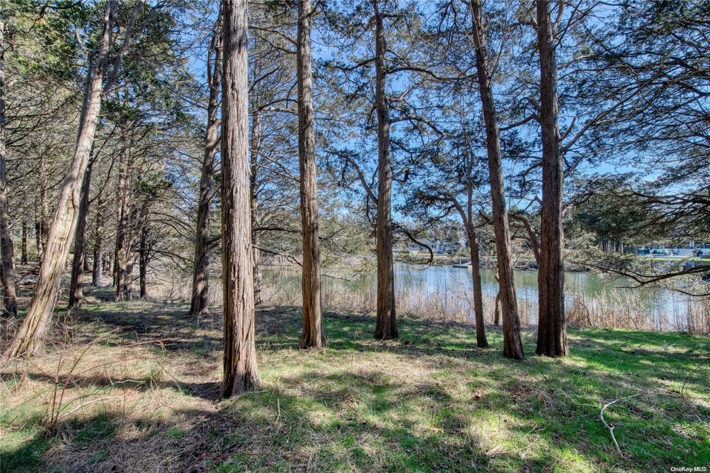 1 of 1 - 280 Lakeside Drive, Southold, NY