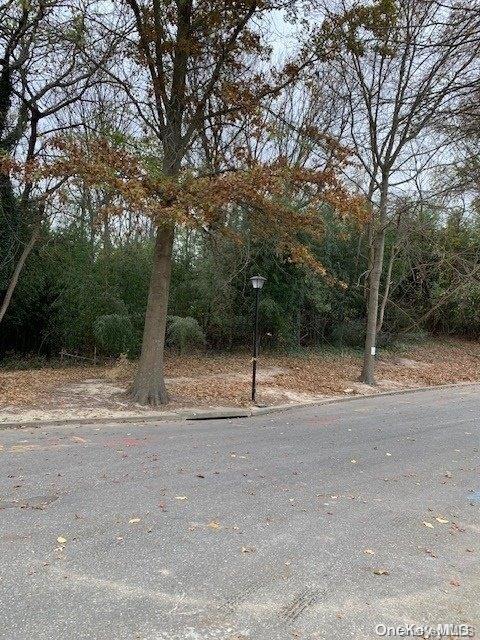 1 of 1 - 2 Wilder Lane, Huntington, NY
