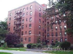 1 of 1 - Richbell Road, Larchmont, NY