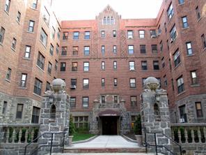 1 of 1 - 1 Garrett Place # 1j, Bronxville, NY