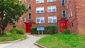 1 of 1 - 48 Windle Park # B1, Tarrytown, NY