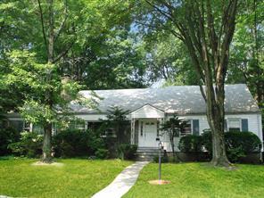 1 of 1 - 93 Spier Road, Scarsdale, NY