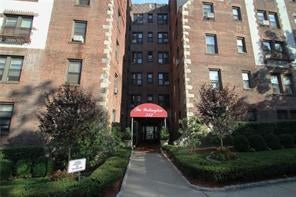 1 of 1 - 312 Main St. # 4d, White Plains, NY