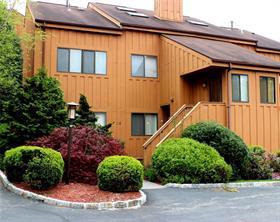 1 of 1 - 8 Steven Drive # 8-2, Ossining, NY